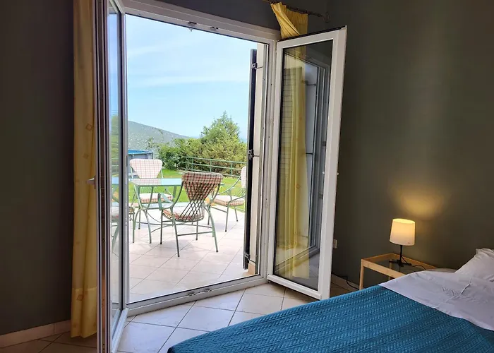 Captain's View Неа-Эпидаврос